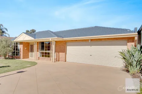 27 Bellbird Ave, Taylors Lakes, VIC 3038