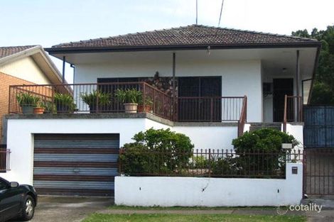 11 Fifth St, Ashbury, NSW 2193