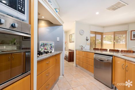 15 Tippett Ct, Willetton, WA 6155