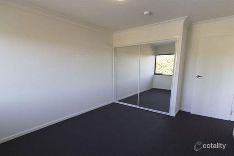 4/166 Blackstone Rd, Silkstone, QLD 4304