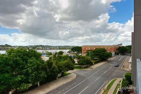 Property photo of 315/38 Skyring Terrace Teneriffe QLD 4005