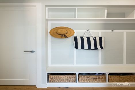 Property photo of 54 Springlands Place Highvale QLD 4520