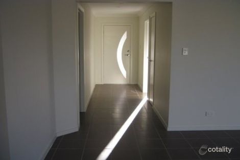 Property photo of 22 Moogerah Boulevard Redbank Plains QLD 4301