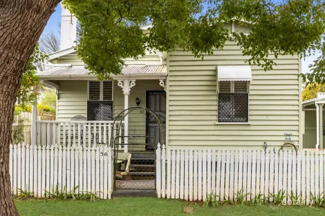 Property photo of 56 Raff Street Toowoomba City QLD 4350