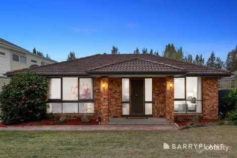 Property photo of 18 Valleyview Drive Rowville VIC 3178