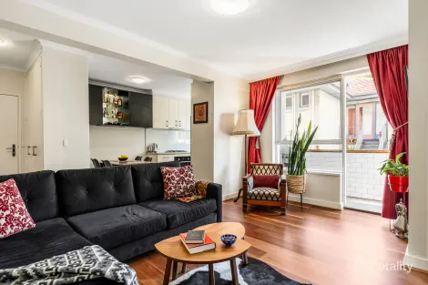 9/44 Waterloo Cres, St Kilda, VIC 3182