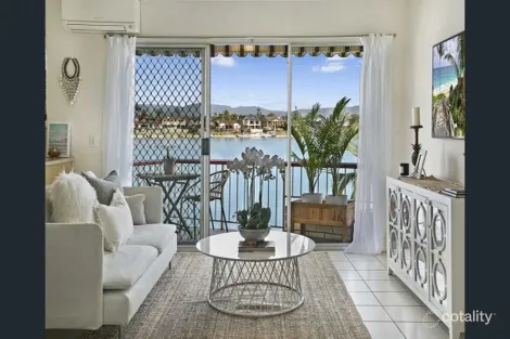 Property photo of 12/29 Duet Drive Mermaid Waters QLD 4218