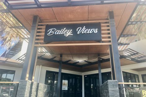 58 Brooke Ave, Southport, QLD 4215