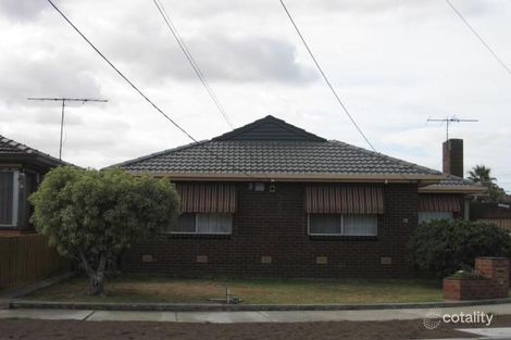 12 Swansea Pde, St Albans, VIC 3021