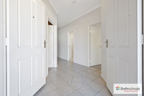 Property photo of 10 Greenwich Parade Canning Vale WA 6155