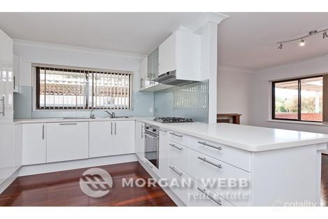 35 Archidamus Rd, Coolbellup, WA 6163