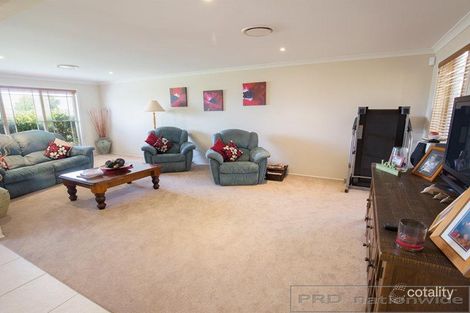 Property photo of 15 Holliday Close Rutherford NSW 2320