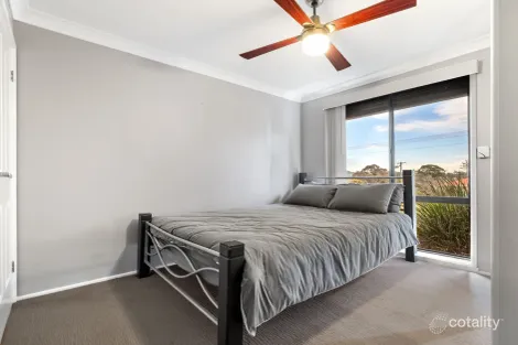 Property photo of 1 Bourke Place Camden South NSW 2570