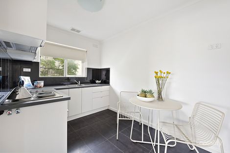 Property photo of 5/22 Whitby Street Brunswick West VIC 3055