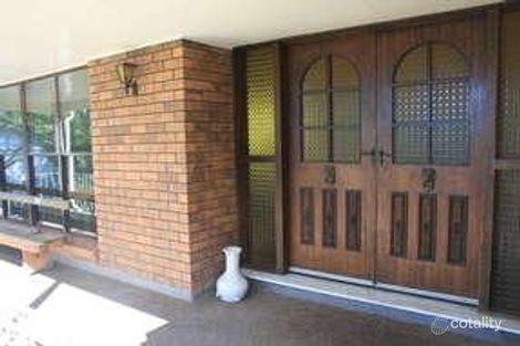 Property photo of 2 Green Parade Valley Heights NSW 2777