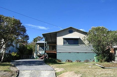 35 Lowanna Ave, Forresters Beach, NSW 2260