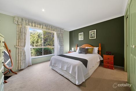 Property photo of 8 Hillgrove Close Ourimbah NSW 2258