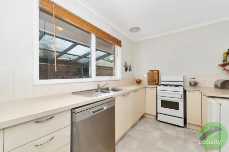 Property photo of 20 Taldra Crescent Seaford VIC 3198