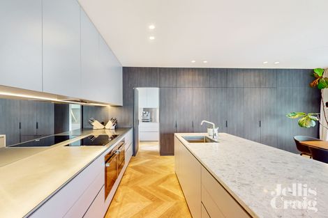 Property photo of 23 St Leonards Road Ascot Vale VIC 3032