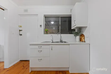 Property photo of 1/381 Tapleys Hill Road Seaton SA 5023