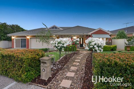 Property photo of 19 Waterford Rise Pakenham VIC 3810