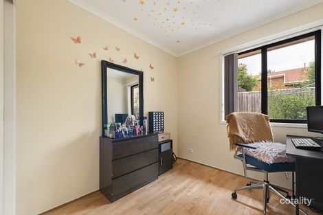 Property photo of 14 Watchorn Close Holt ACT 2615