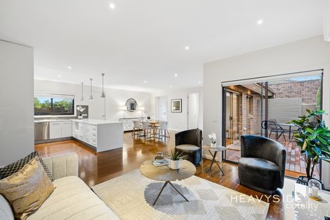 Property photo of 2/87 Albion Road Box Hill VIC 3128