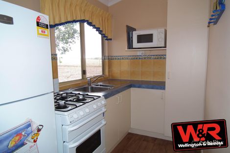 Property photo of 4 Nanarup Road Nanarup WA 6330