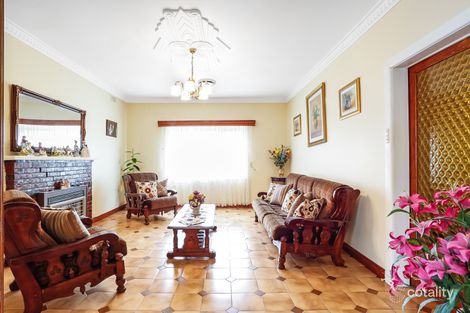 Property photo of 19 First Avenue Strathmore VIC 3041