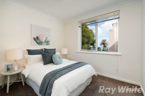 Property photo of 25/4 Alfred Square St Kilda VIC 3182