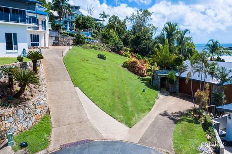 Property photo of 2 Palm Drive Cannonvale QLD 4802