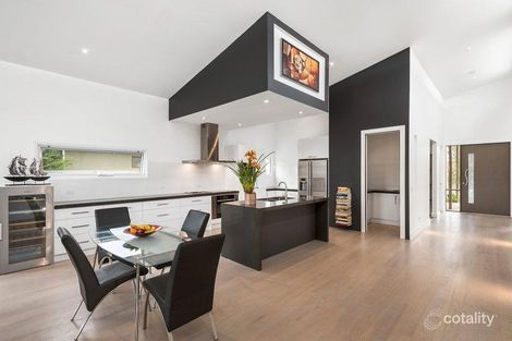 Property photo of 9 Ballymoyer Mews Woodend VIC 3442