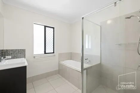 Property photo of 2 Angelou Court Baringa QLD 4551