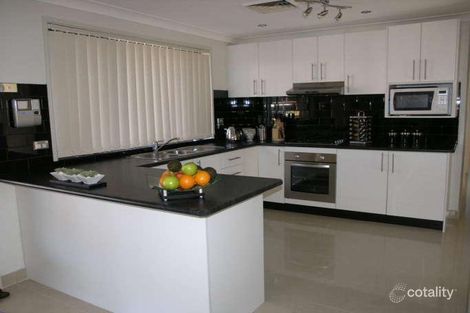 Property photo of 36 Hillview Parade Lurnea NSW 2170