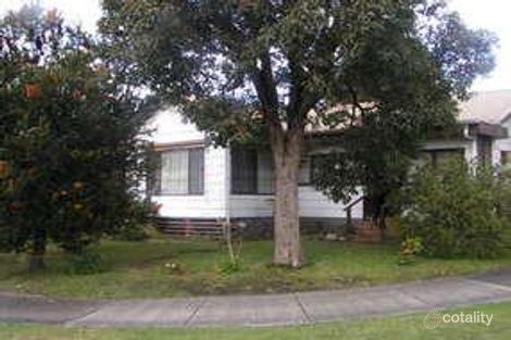 22 William St, Newborough, VIC 3825