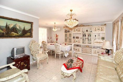 Property photo of 3 Woods Place Roxburgh Park VIC 3064