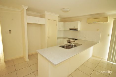 Property photo of 8 Voss Boulevard Heritage Park QLD 4118