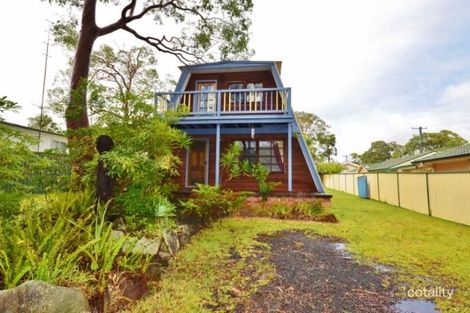 34 Wadalba Ave, Lake Haven, NSW 2263