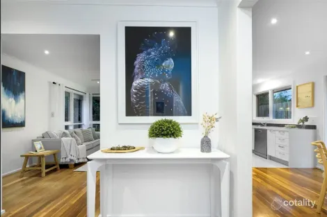 Property photo of 23 Ti-Tree Crescent Seaford VIC 3198