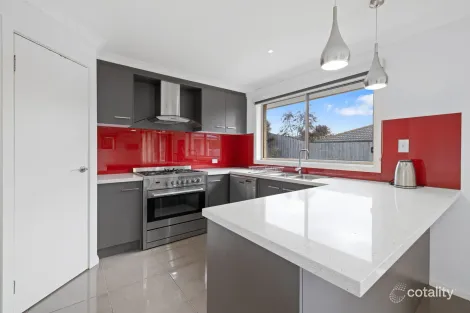 Property photo of 25 Eccles Way Leongatha VIC 3953