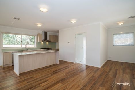 Property photo of 2/462 Boronia Road Wantirna South VIC 3152