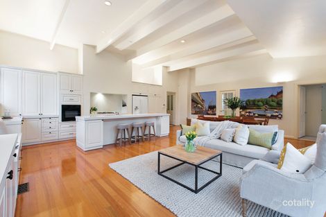 Property photo of 121 Kooyong Road Armadale VIC 3143