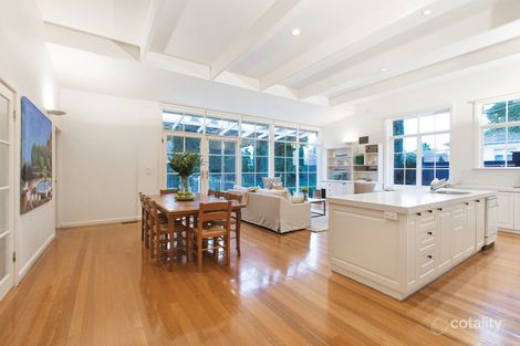 Property photo of 121 Kooyong Road Armadale VIC 3143