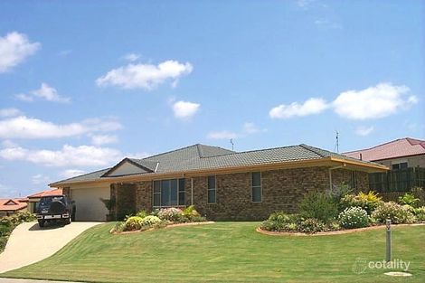 7 Avalon St, Coolum Beach, QLD 4573