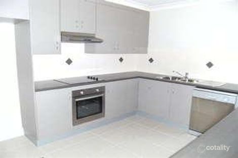 Property photo of 14 Mitchell Court Gracemere QLD 4702