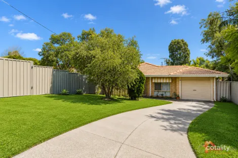 Property photo of 5 Gamble Place Orelia WA 6167