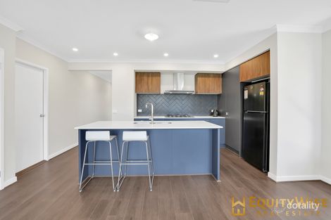 Property photo of 45 Ritchie Circuit Tarneit VIC 3029