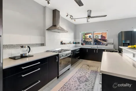Property photo of 3 Crown Close Edmonton QLD 4869