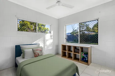 Property photo of 3 Crown Close Edmonton QLD 4869