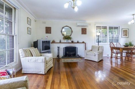 Property photo of 2 Orchard Street Glen Waverley VIC 3150